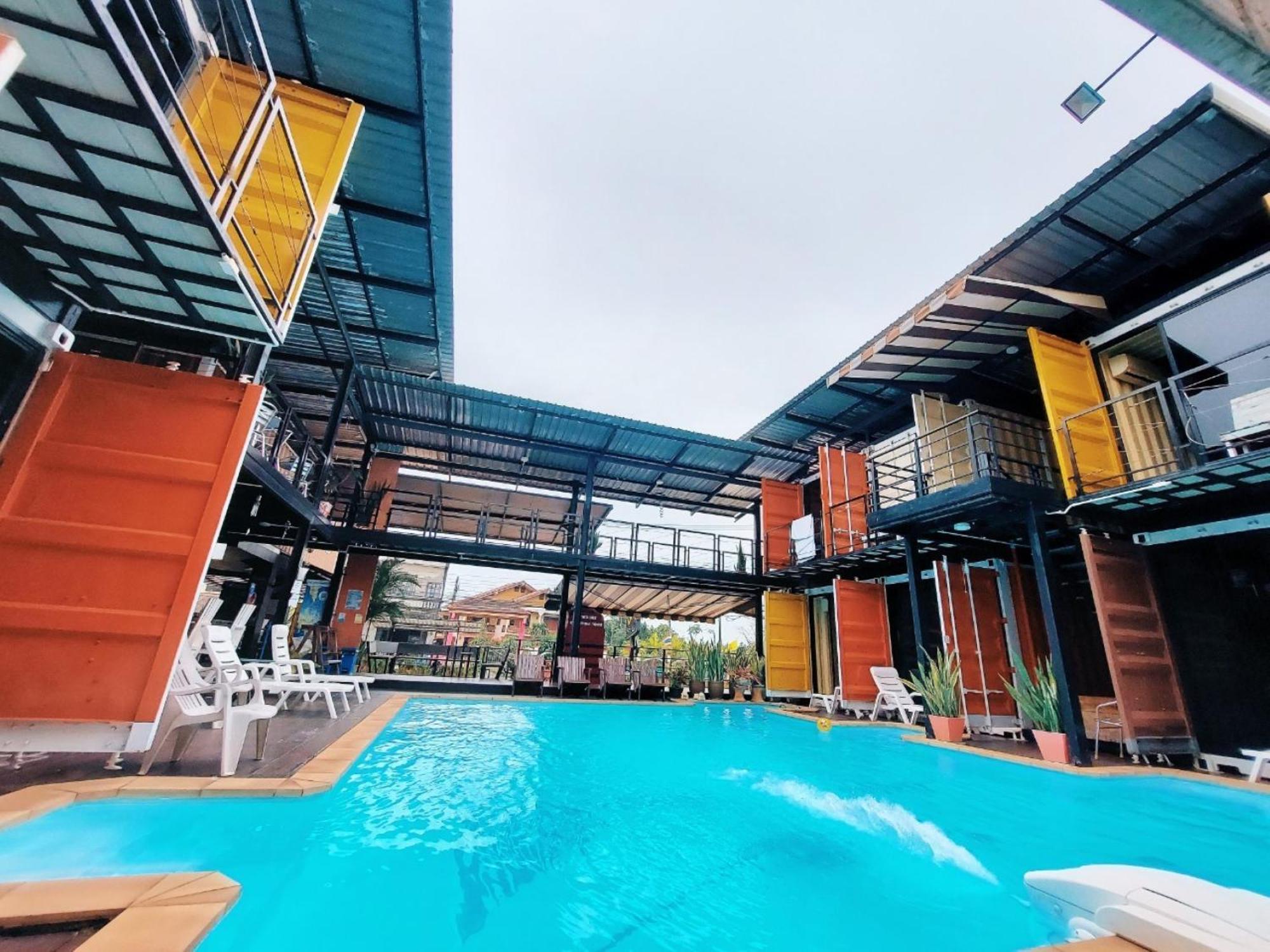 Retro Box Hotel Chumphon Eksteriør billede
