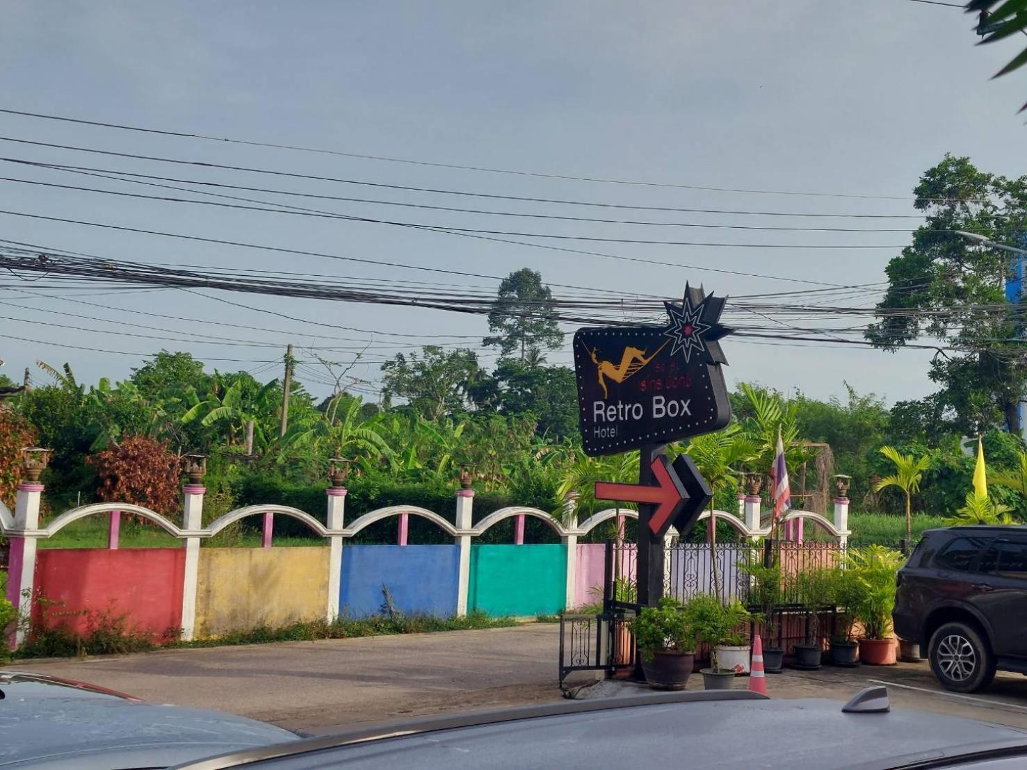 Retro Box Hotel Chumphon Eksteriør billede